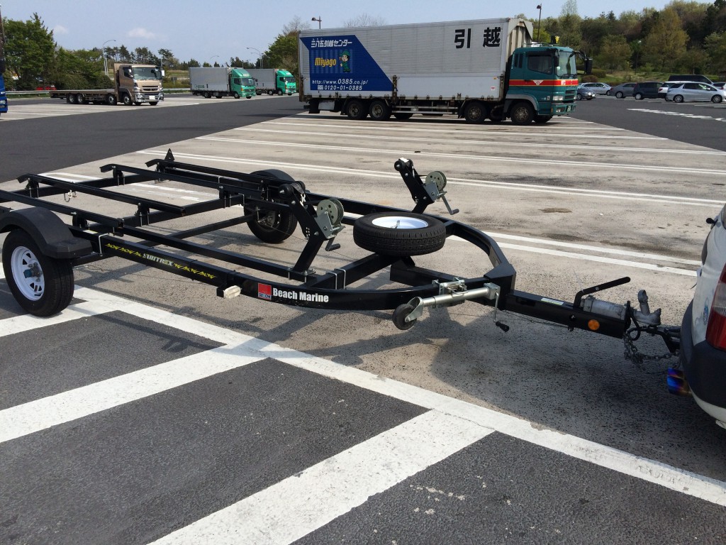 埼玉県内カーゴトレーラーの牽引陸送 ギガテックス モータース